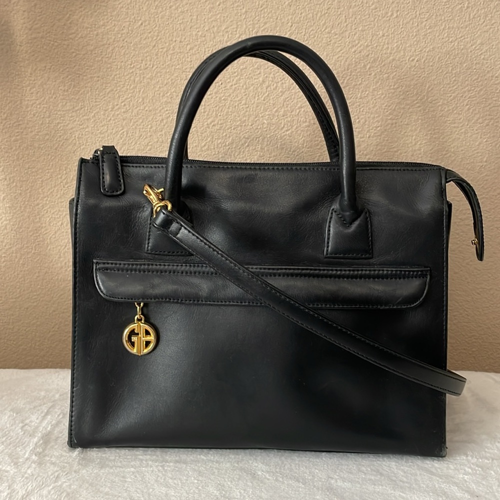 Giani Bernini leather black purse. - Picture 2 of 6